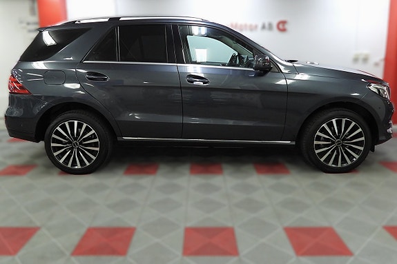 Mercedes-Benz GLE 250 d 9 of 30