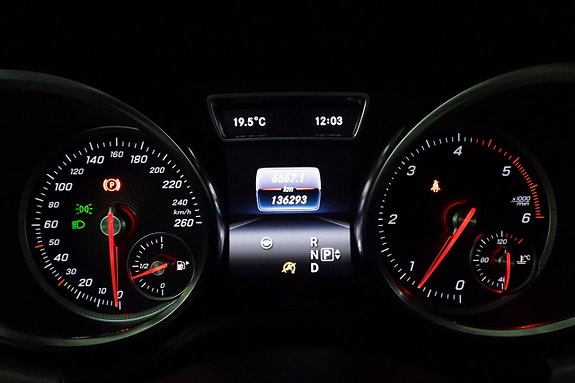 Mercedes-Benz GLE 250 d 26 of 30
