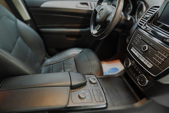 Mercedes-Benz GLE 250 d 23 of 30