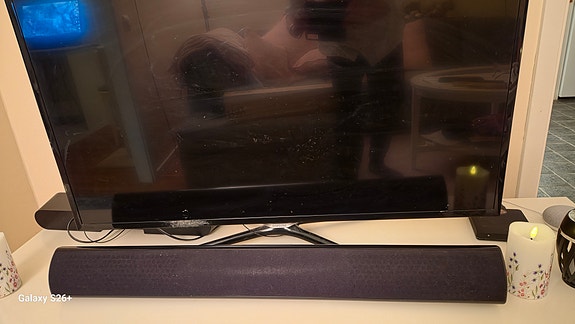 Product image 1 of 6