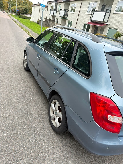 Skoda Fabia 3 of 9