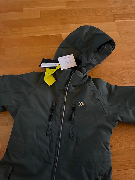 Product image 1 of 4