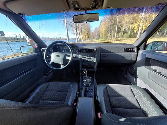Volvo 850 4 of 8