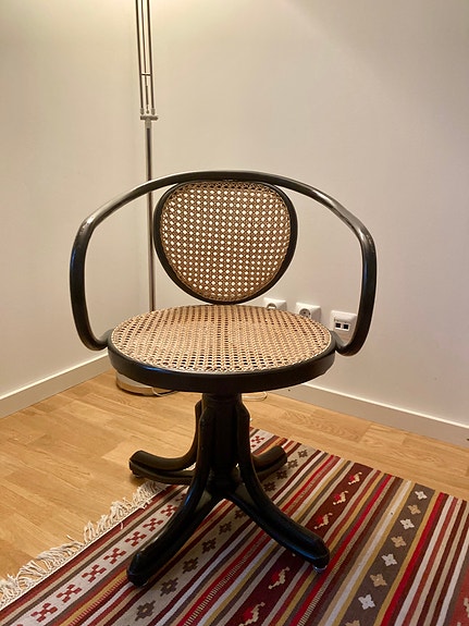 Product image 1 of 7