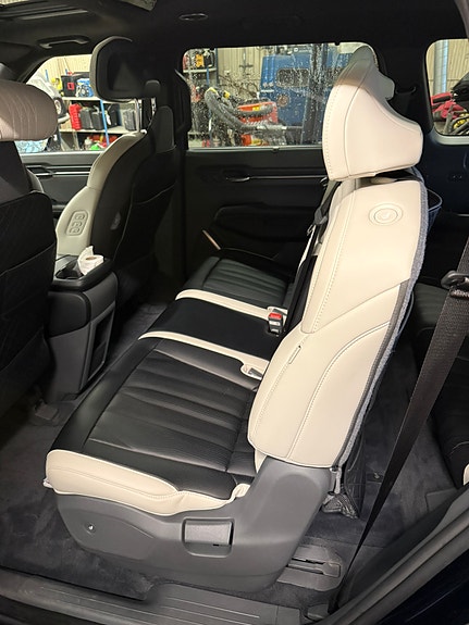 Kia EV9 13 of 16