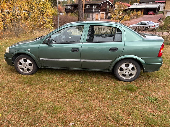 Opel Astra 6 of 10