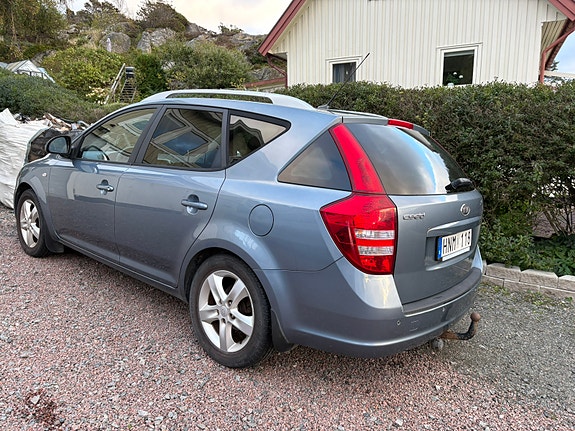 Kia Ceed 3 of 10