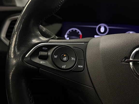 Opel Grandland X 18 of 23