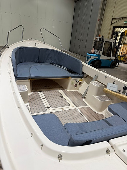 Crescent Allure Electric 20 2015 9 of 20