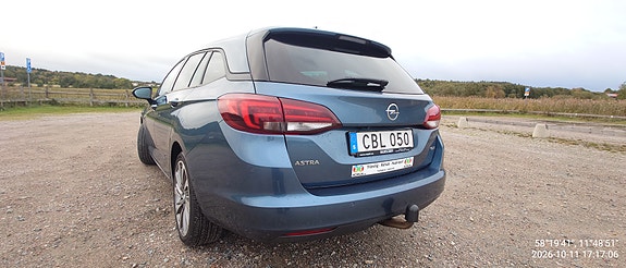 Opel Astra 4 of 13