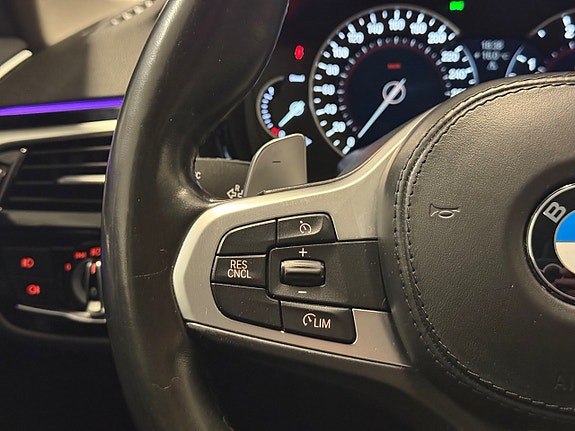 BMW 520d 18 of 30