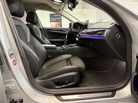 BMW 520d 15 of 30