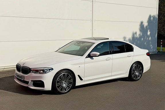 BMW 520d 2 of 10