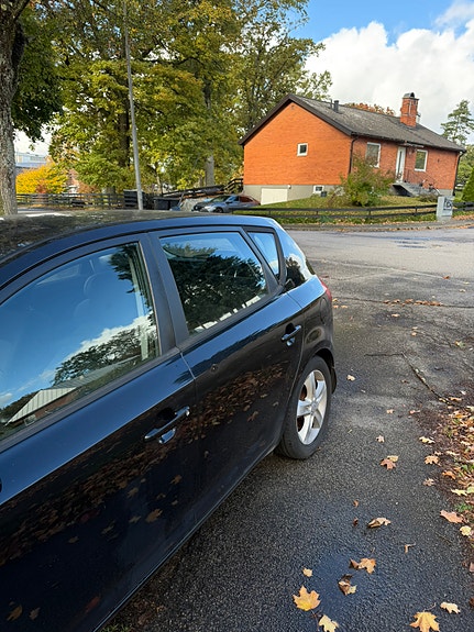 Kia Ceed 3 of 7