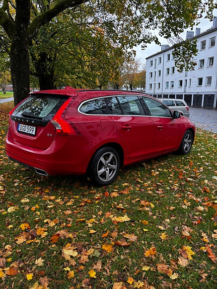 Volvo V60 3 of 9