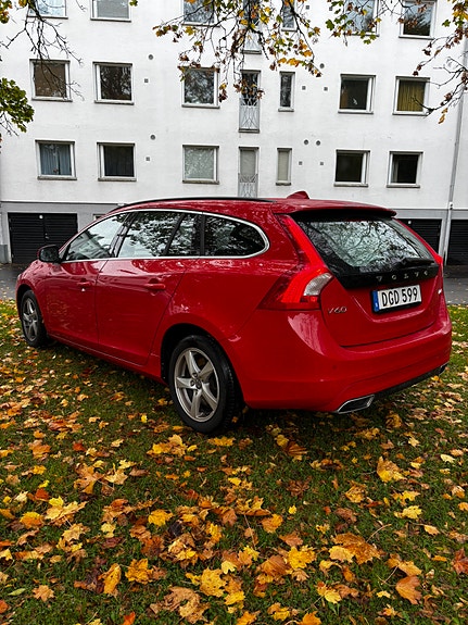 Volvo V60 5 of 9
