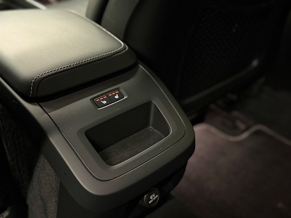 Volvo V60 16 of 28
