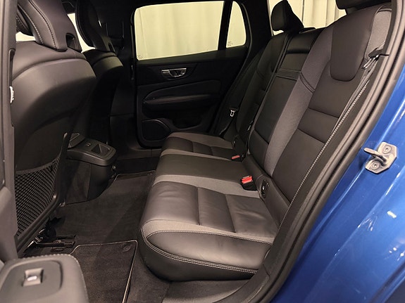 Volvo V60 15 of 28