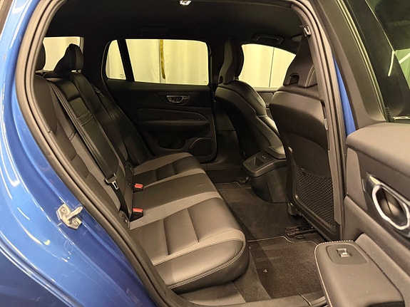 Volvo V60 18 of 28