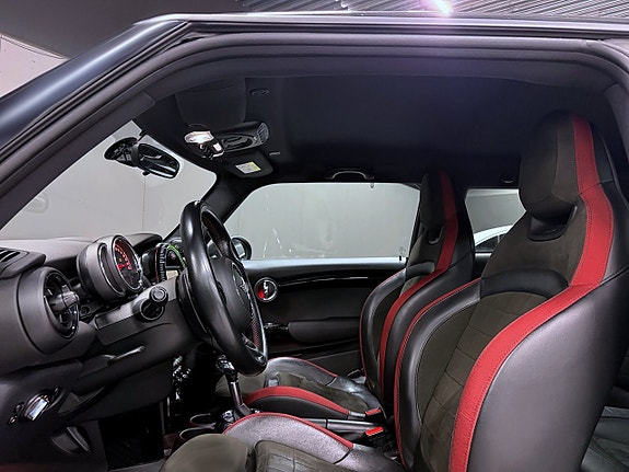 MINI John Cooper Works 3 of 13
