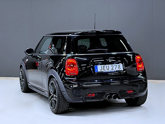 MINI John Cooper Works 6 of 13