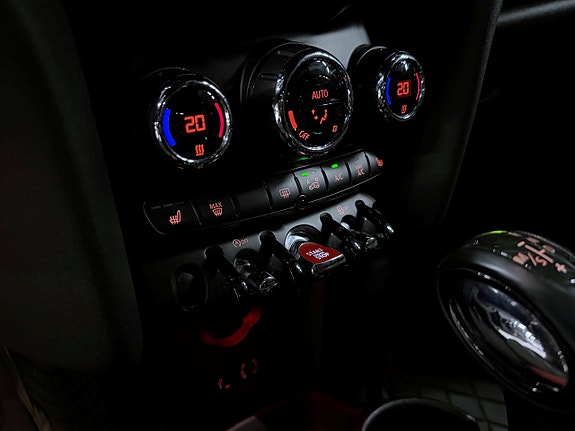 MINI John Cooper Works 7 of 13