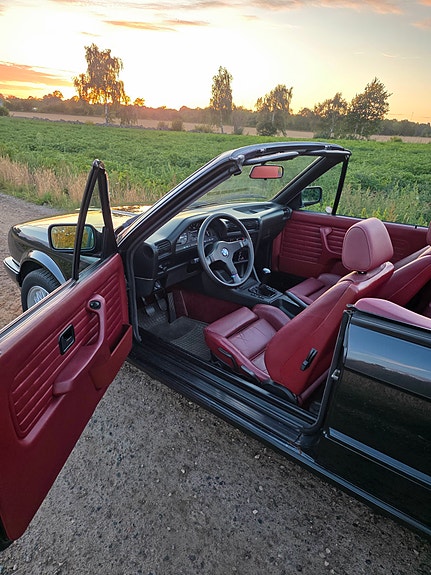 BMW 318i 13 of 21