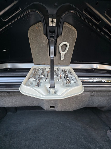 BMW 318i 16 of 21