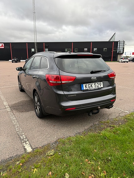 Kia Ceed 5 of 5