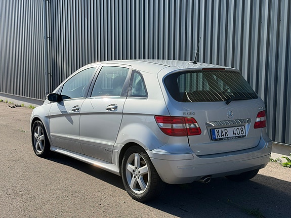 Mercedes-Benz B 180 4 of 10