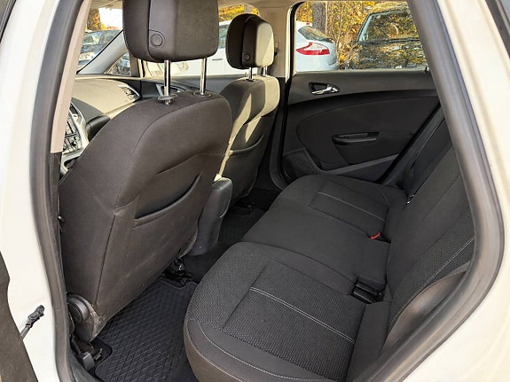 Opel Astra 16 of 19