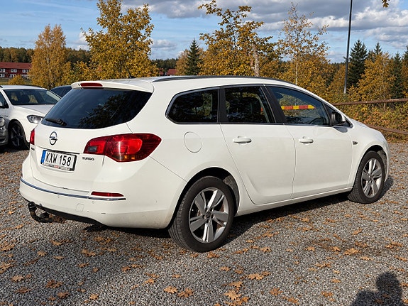Opel Astra 3 of 19
