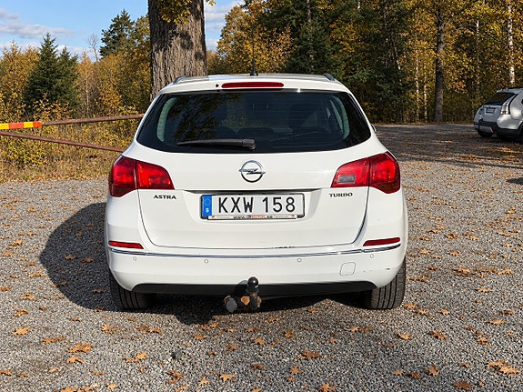 Opel Astra 8 of 19
