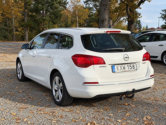 Opel Astra 4 of 19