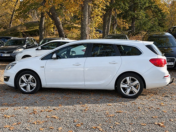 Opel Astra 6 of 19