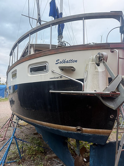 Nauticat 33 med Volvo Penta D2-75 och oanvänt Raymarine-paket 4 of 30