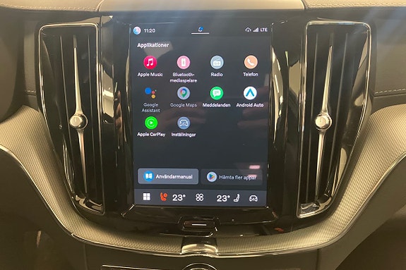 Volvo XC60 15 of 28