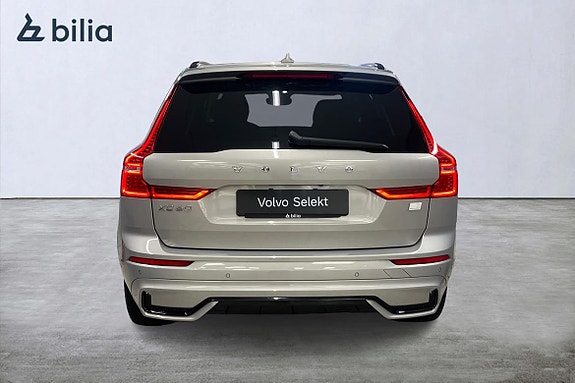 Volvo XC60 5 of 28