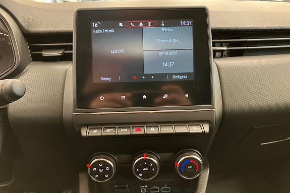 Renault Clio 15 of 21