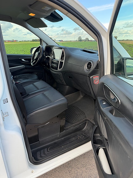 Mercedes-Benz Vito 119 9 of 9