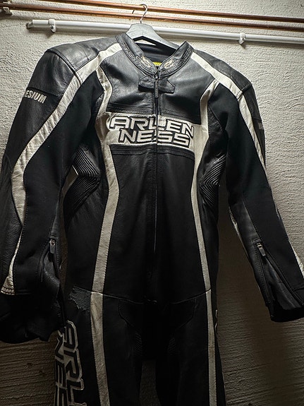 Product image 1 of 5