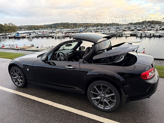 MAZDA MX-5 ROADSTER COUPÉ 1.8 MZR 126ch - TOIT RIGIDE ÉLECTRIQUE - CUIR - BLUETOOTH - ÉCRAN TACTILE