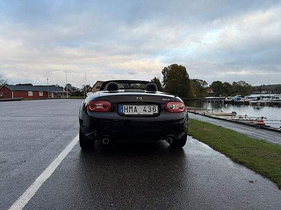 MAZDA MX-5 ROADSTER COUPÉ 1.8 MZR 126ch - TOIT RIGIDE ÉLECTRIQUE - CUIR - BLUETOOTH - ÉCRAN TACTILE