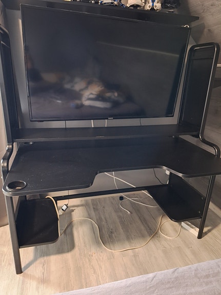 Product image 1 of 3