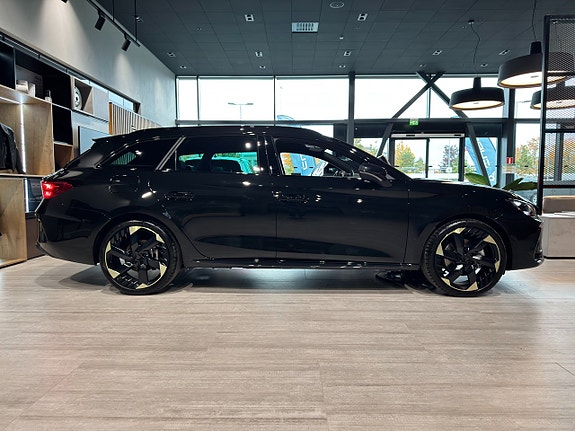 Cupra Leon 6 of 17