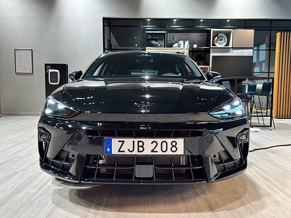 Cupra Leon 2 of 17