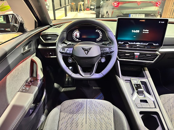 Cupra Leon 12 of 17