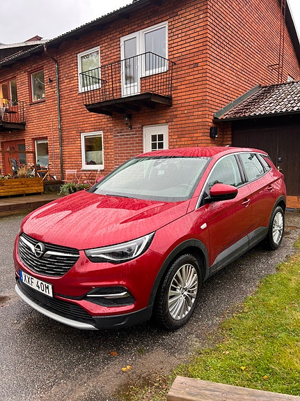 Opel Grandland X 8 of 12