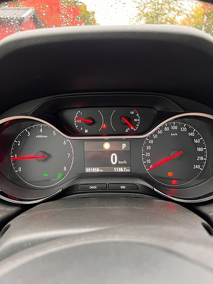 Opel Grandland X 6 of 12