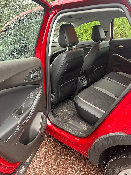 Opel Grandland X 10 of 12